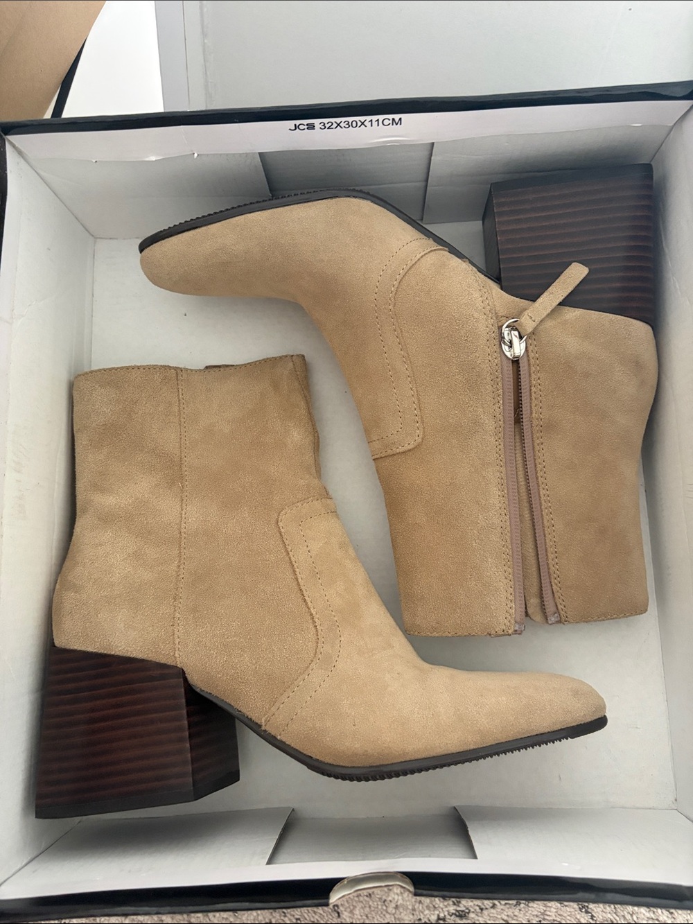 Blondo Tan Suede Block Heel Ankle Boots- Size 7 (Waterproof)